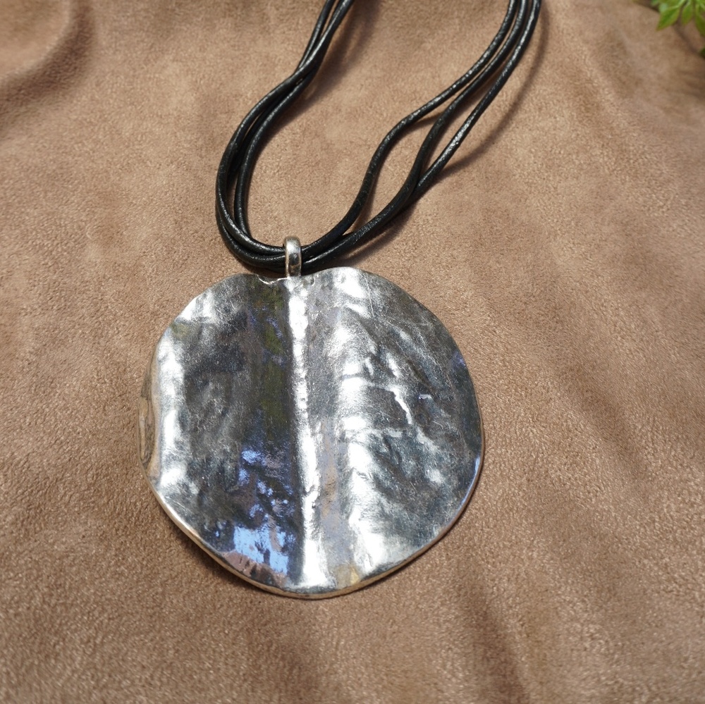 Belle France statement necklace
